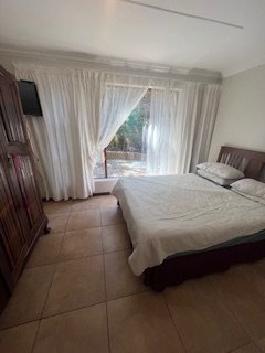  Bedroom Property for Sale in Outeniqua Strand Western Cape